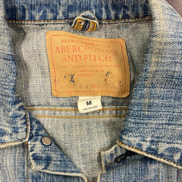 Vintage Abercrombie & Fitch Jean Jacket - Picture 2 of 7